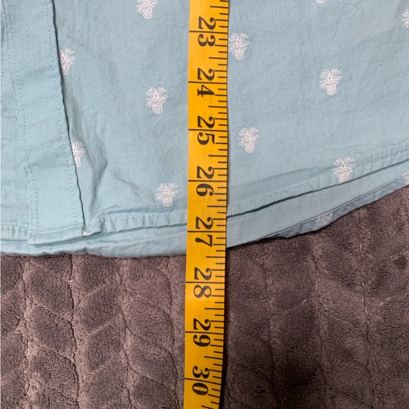 Kenneth Cole Reaction Shirt Mens Large Blue Button Up Short Sleeve Pineapple AOP - Picture 12 of 12